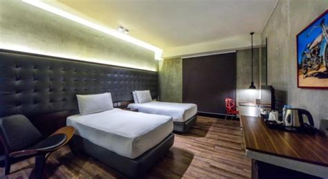 b hotel scout rallos